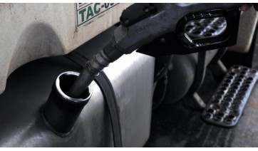 Petrobras anuncia redução de R$ 0,30 no litro do diesel vendido às distribuidoras