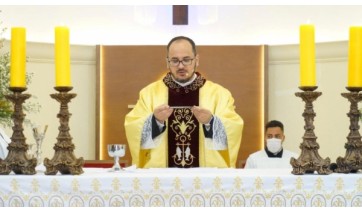 Após cinco anos na comunidade padre Diego Luiz será transferido, anunciou a Diocese de Marília (Reprodução/Fanpage Paróquia Santa Luzia).