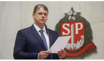 Empossado, governador discursa na Assembleia Legislativa do Estado de São Paulo (GovSP).