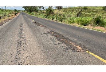 Vicinal do Salto Botelho: novo recape de R$ 21,7 milh�es tem dezenas de pontos cr�ticos e crateras