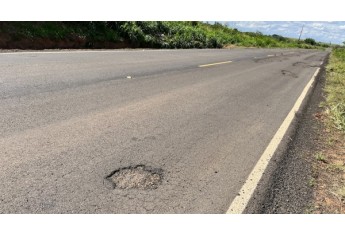 Vicinal do Salto Botelho: novo recape de R$ 21,7 milh�es tem dezenas de pontos cr�ticos e crateras