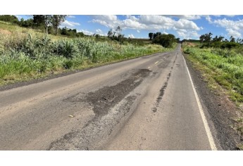 Vicinal do Salto Botelho: novo recape de R$ 21,7 milh�es tem dezenas de pontos cr�ticos e crateras