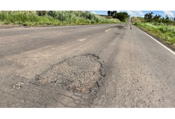 Vicinal do Salto Botelho: novo recape de R$ 21,7 milh�es tem dezenas de pontos cr�ticos e crateras