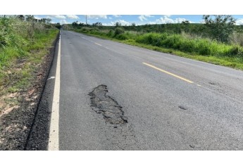 Vicinal do Salto Botelho: novo recape de R$ 21,7 milh�es tem dezenas de pontos cr�ticos e crateras