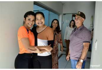 Studio Naiara Costa completa dois anos de atendimentos em Luc�lia