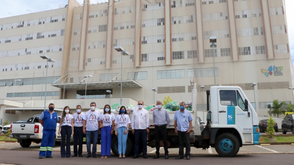 Sabesp lan�a projeto de arrecada��o de recicl�veis e j� faz primeira doa��o ao Hospital Regional do C�ncer de Presidente Prudente (Foto: Amanda Albuquerque/Assessoria de Imprensa HRCPP).