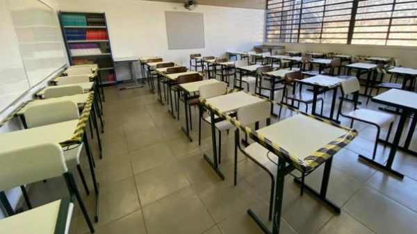 Medidas de distanciamento ser�o observadas no retorno das aulas presenciais (Divulga��o/Seduc).