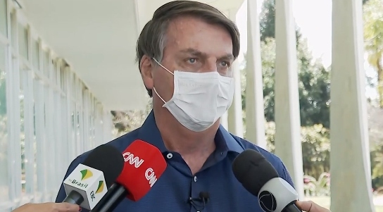 An�ncio sobre teste positivo para Covid-19 foi feito pelo pr�prio presidente, nesta ter�a-feira (Reprodu��o/CNN Brasil).