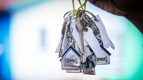 Contemplados no sorteio das futuras 60 casas devem comparecer � Prefeitura para apresentar documentos (Divulga��o/CDHU).