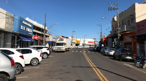 Avenida Internacional, em Luc�lia: pedido da Prefeitura junto ao TJ/SP busca autoriza��o para flexibilizar quarentena estadual (Aqui Luc�lia).