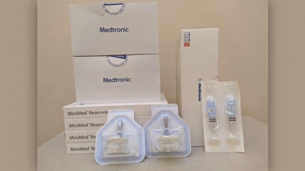 Materiais doados nesta ter�a-feira (28) ao menino de 4 anos, de Luc�lia, por m�es que t�m filhos portadores da Diabetes Mellitus Tipo 1 (Cedida).