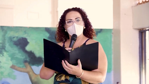 Prefeita eleita Tatiana Guilhermino discursa na solenidade de diploma��o realizada pela Justi�a Eleitoral (Divulga��o).