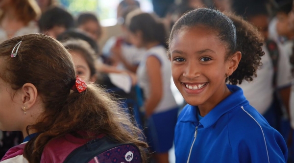 Na �rea da Diretoria Regional de Ensino de Adamantina s�o 3,8 mil estudantes de escolas estaduais beneficiados com o Merenda em Casa (SEE/SP).