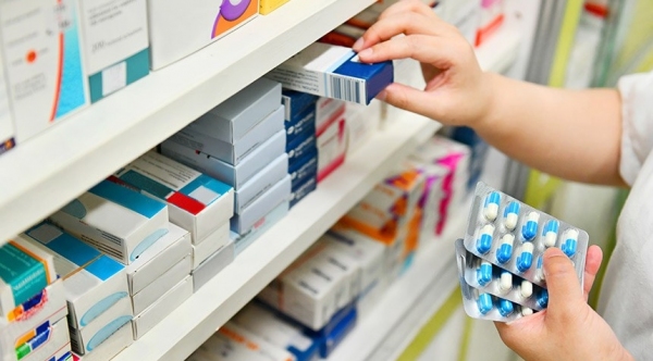 Medida visa promover a melhor organiza��o interna do estoque de medicamentos (Reprodu��o).