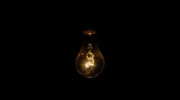 O novo patamar representa um aumento de R$ 4,71, cerca de 50%, em rela��o � bandeira vermelha patamar 2, at� ent�o o maior patamar, no valor R$ 9,49 por 100 kWh (Imagem de StockSnap por Pixabay).