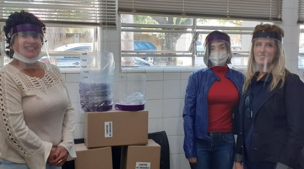 Na foto, integrantes da equipe da secretaria municipal de sa�de de Luc�lia: Luzia Coleta, Luc�lia Peverari e V�nia Lopes (Divulga��o).