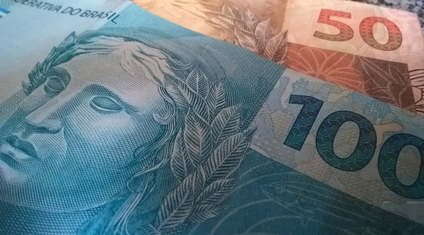 Para aqueles que recebem um sal�rio m�nimo, o dep�sito da antecipa��o ser� feito entre os dias 25 de maio e 5 de junho (Pixabay).