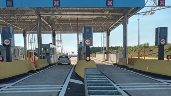 Excesso de velocidade poder� gerar multas aplicadas pelo DER/SP nas pra�as de ped�gio da regi�o (Divulga��o/Eixo SP).