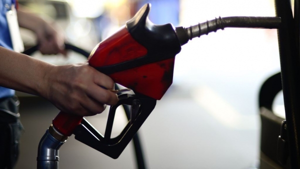 Redu��o dos pre�os de venda da Petrobras para as distribuidoras come�a a vigorar nesta quarta-feira, 7 (Foto: Marcello Casal Jr/Ag�ncia Brasil).