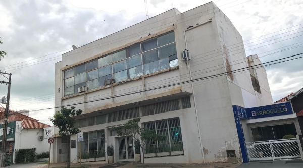 Para formalizar interesse, contribuinte precisa procurar a Prefeitura de Luc�lia (Foto: Aqui Luc�lia).