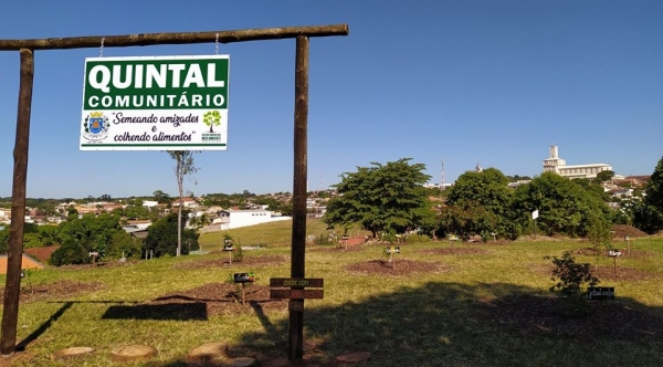 Quintal Comunit�rio foi instalado no Jardim Paulista, em Luc�lia (Foto: Divulga��o/PM de Luc�lia).