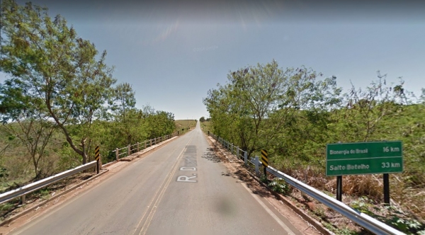 Estrada para o Salto Botelho foi palco de encontro de motociclistas, para manobras radicais na pista (Google).